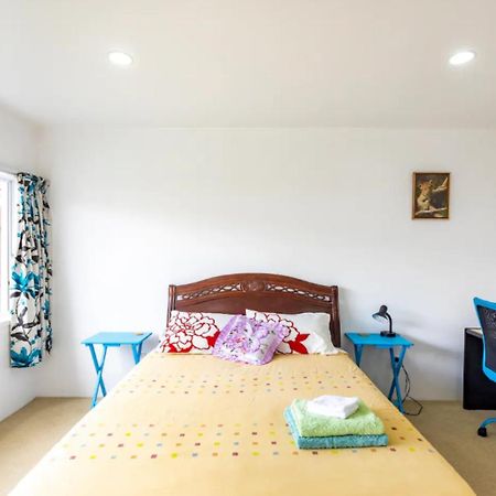 Private Guest Suite Near The Airport 1-4 Guests Оукланд Екстериор снимка